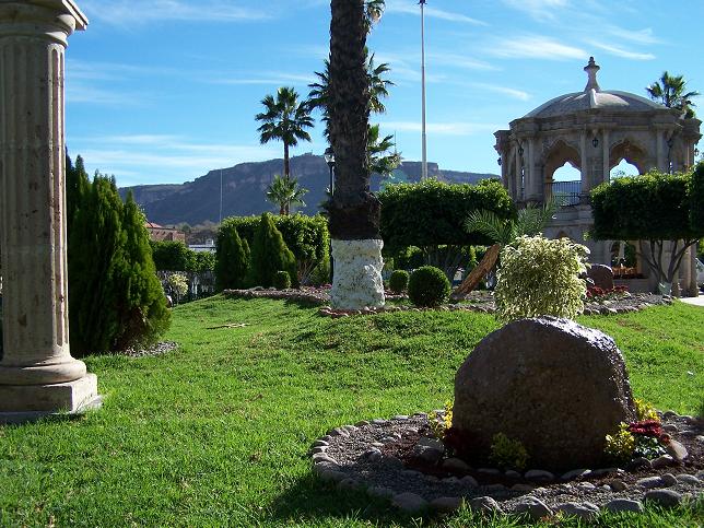 Plaza Arechiga